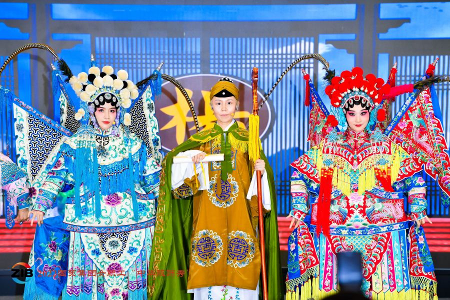 1648893271339310gltA.jpg 2.jpg